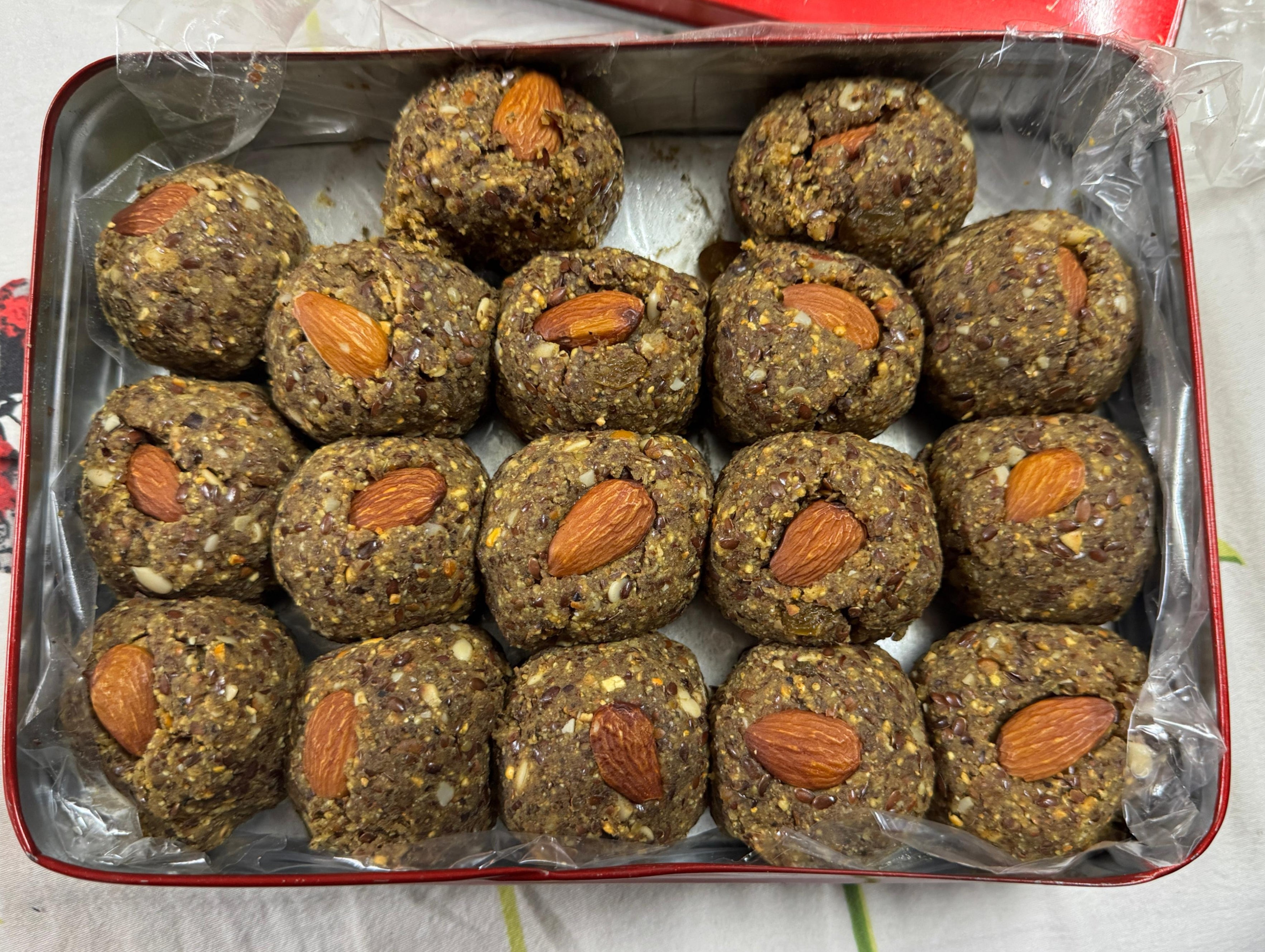 Alsi Pinian (Flaxseed Laddu) Net 1 Kg.